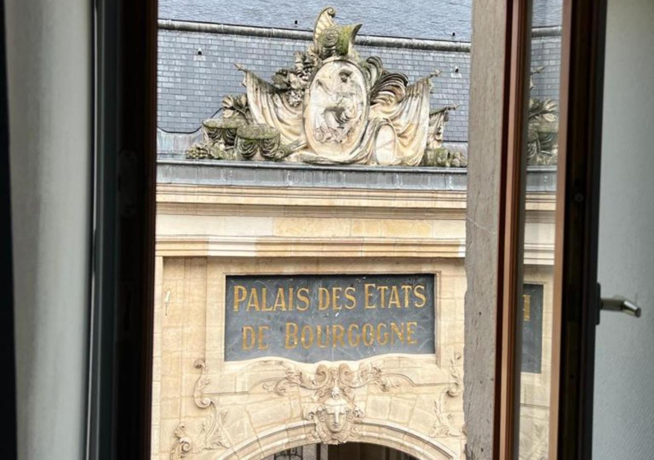 L'Appartement Des Ducs Dijon Exteriör bild